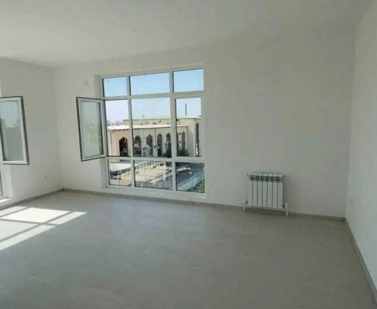 Сотувда 4 хонали квартира, 118 м²