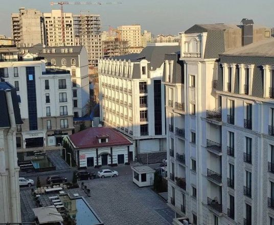 Сотувда 3 хонали квартира, 87 м²