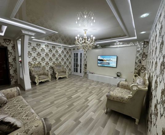 Сотувда 4 хонали квартира, 90 м²