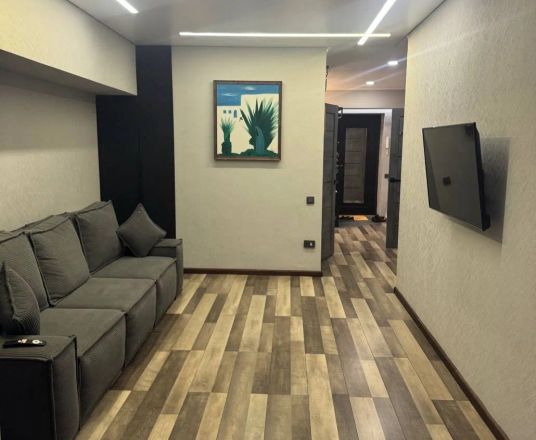 Сотувда 2 хонали квартира, 60 м²