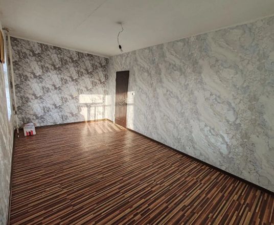 Сотувда 1 хонали квартира, 49 м²