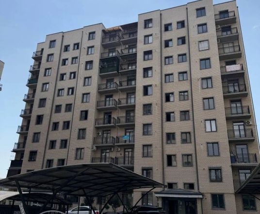 Сотувда 2 хонали квартира, 77 м²