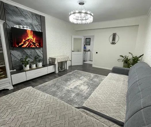 Сотувда 3 хонали квартира, 68 м²