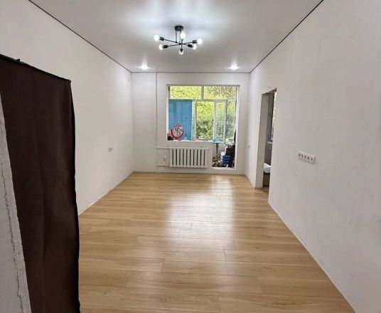 Сотувда 2 хонали квартира, 51 м²