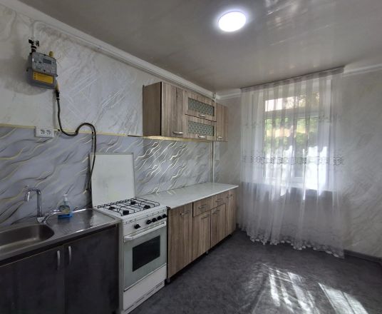 Сотувда 1 хонали квартира, 28 м²