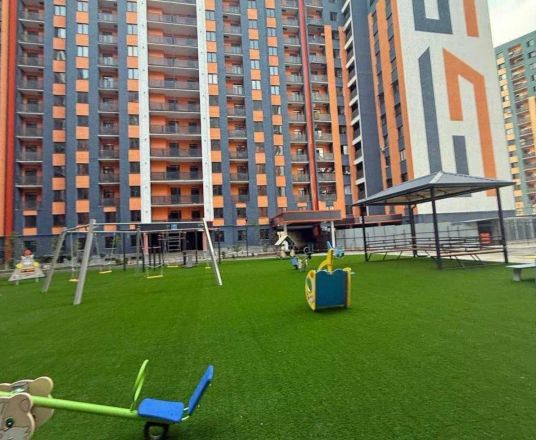 Сотувда 2 хонали квартира, 70 м²