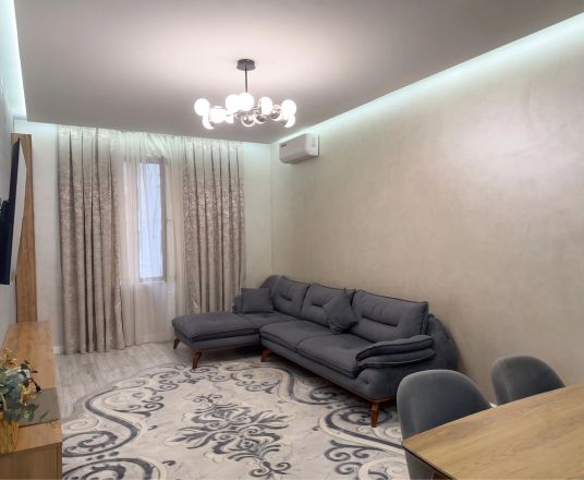 Сотувда 3 хонали квартира, 80 м²