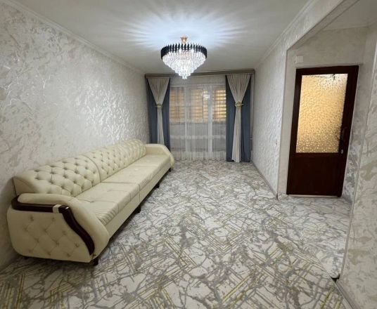 Сотувда 3 хонали квартира, 55 м²