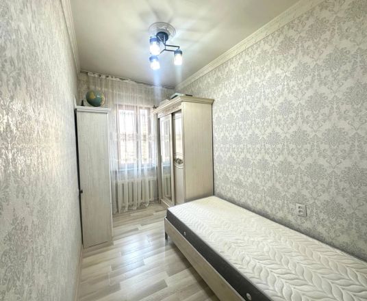 Сотувда 3 хонали квартира, 72 м²