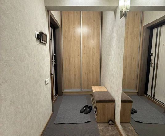 Сотувда 4 хонали квартира, 84 м²