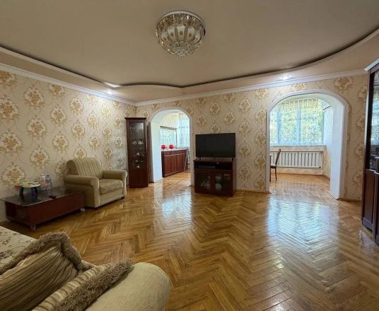 Сотувда 3 хонали квартира, 86 м²