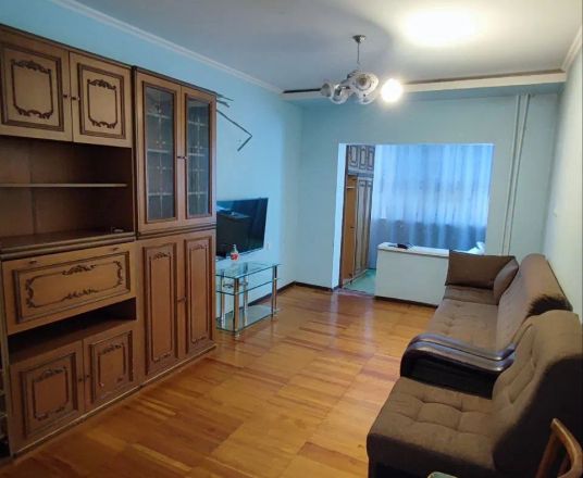 Сотувда 2 хонали квартира, 59 м²