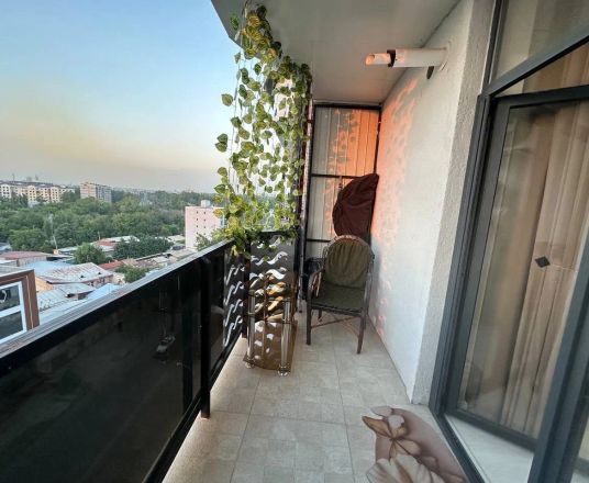 Сотувда 2 хонали квартира, 55 м²