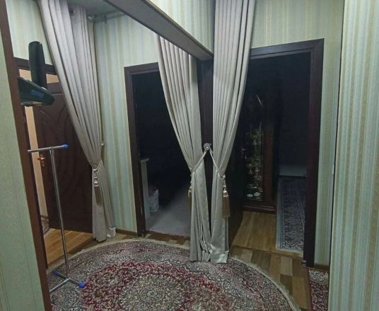 Сотувда 3 хонали квартира, 72 м²