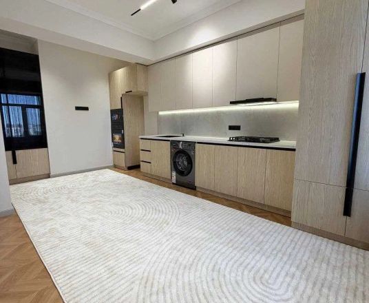 Сотувда 1 хонали квартира, 49 м²