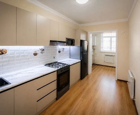 Сотувда 4 хонали квартира, 81 м²