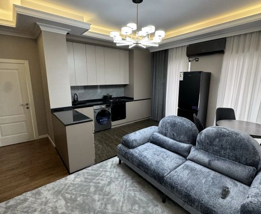 Сотувда 3 хонали квартира, 75 м²