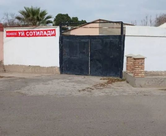 В продаже дом, 300 м², 1 этаж, 10 сот.