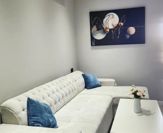 Сотувда 2 хонали квартира, 33 м²