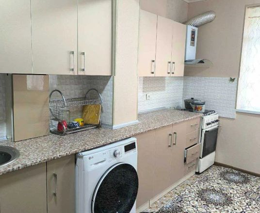 Сотувда 3 хонали квартира, 74 м²