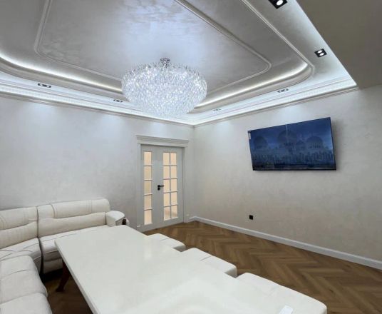 Сотувда 4 хонали квартира, 114 м²