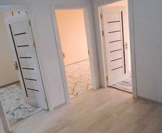 Сотувда 3 хонали квартира, 62 м²
