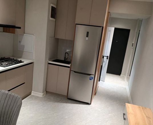 Сотувда 1 хонали квартира, 30 м²
