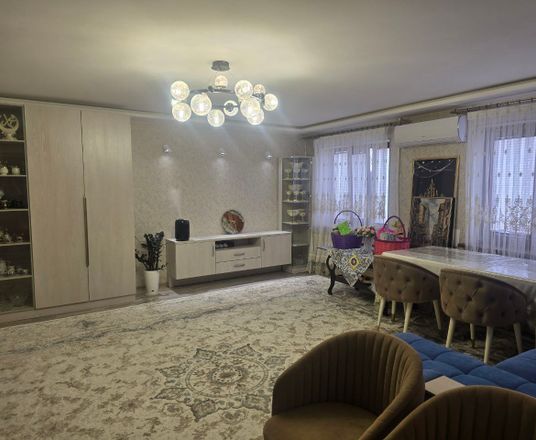 Сотувда 3 хонали квартира, 94 м²