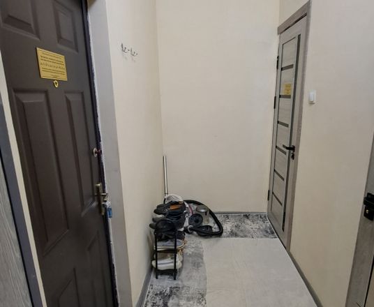 Сотувда 1 хонали квартира, 38 м²