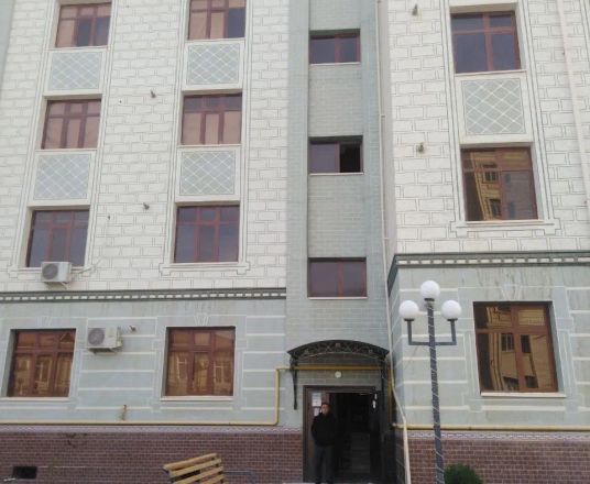 Сотувда 2 хонали квартира, 70 м²