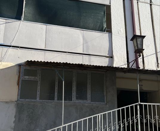 Сотувда 1 хонали квартира, 30 м²
