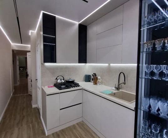 Сотувда 3 хонали квартира, 65 м²