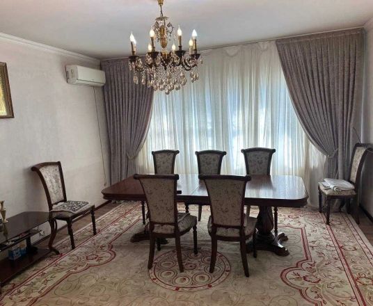Сотувда 4 хонали квартира, 95 м²