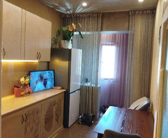 Сотувда 3 хонали квартира, 72 м²