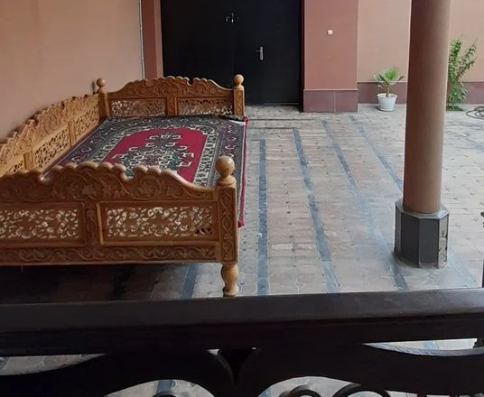 Сотувда уй, 250 м², 1 қаватли, 4 сот.