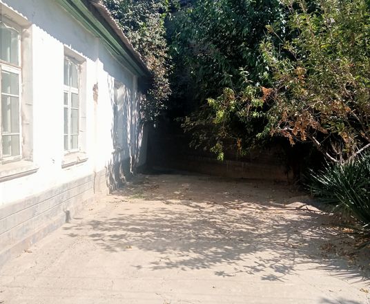 Сотувда уй, 438 м², 1 қаватли, 6 сот.