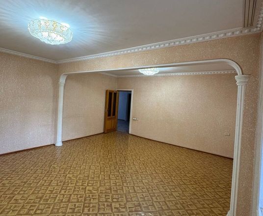 В продаже 5-комн. квартира, 111 м²