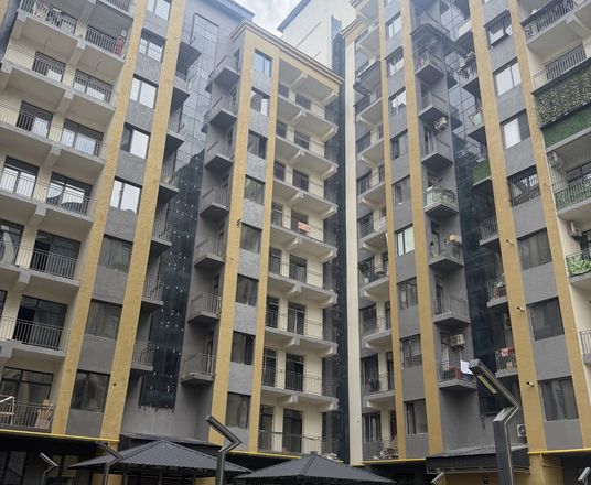 В продаже 4-комн. квартира, 100 м²