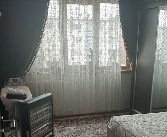 Сотувда 3 хонали квартира, 74 м²