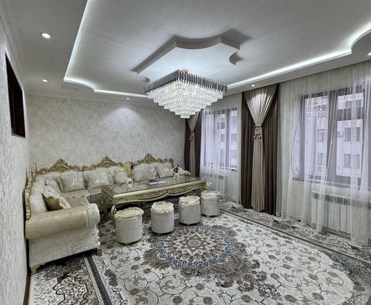 Сотувда 3 хонали квартира, 111 м²