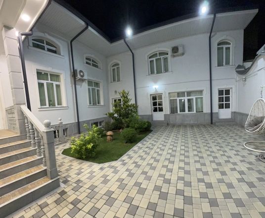 Сотувда уй, 300 м², 2 қаватли, 3 сот.
