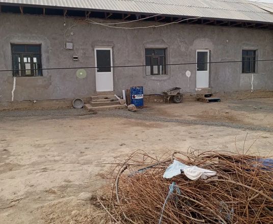 В продаже дом, 200 м², 1 этаж, 6 сот.