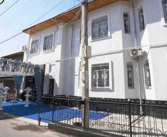 Сотувда уй, 530 м², 2 қаватли, 6 сот.