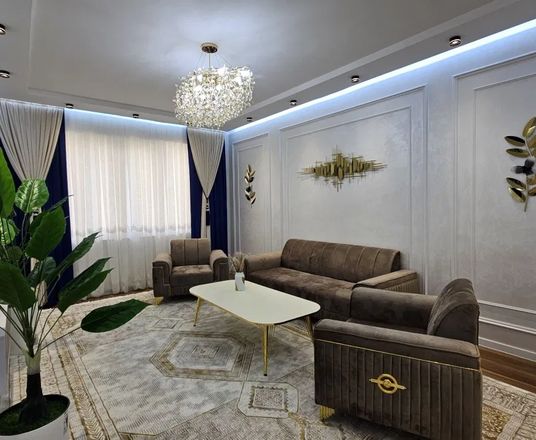 Сотувда 4 хонали квартира, 90 м²