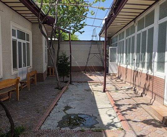 Сотувда уй, 248 м², 2 қаватли, 4 сот.