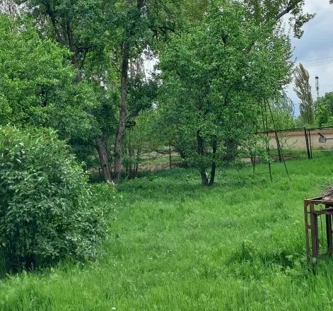 Сотувда ер участкаси, 12 сот.