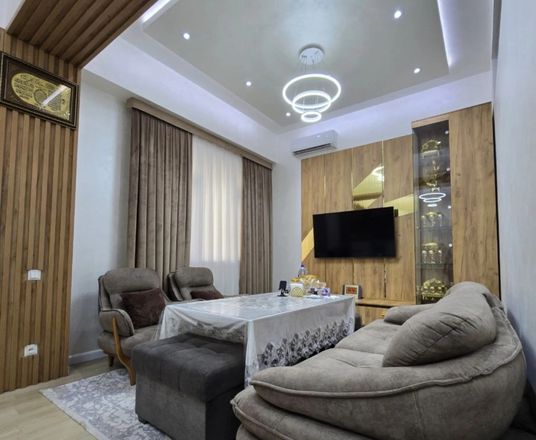 Сотувда 3 хонали квартира, 100 м²