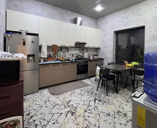 В продаже дом, 350 м², 1 этаж, 3,5 сот.