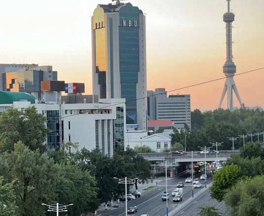 Сотувда 3 хонали квартира, 90 м²
