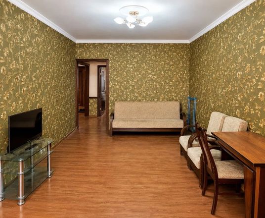 Сотувда 1 хонали квартира, 42 м²